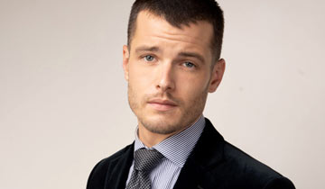 Michael Mealor as Kyle Abbott